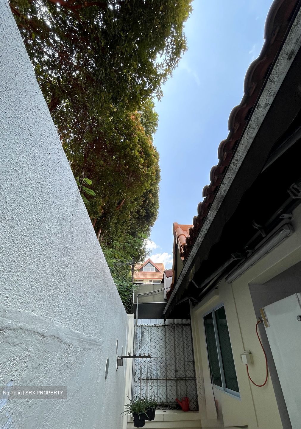 Opera Estate (D15), Terrace #591871171